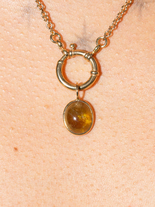 Rocky Mountain Grossular Garnet Oval Cabochon Charm in Yellow 14k Gold