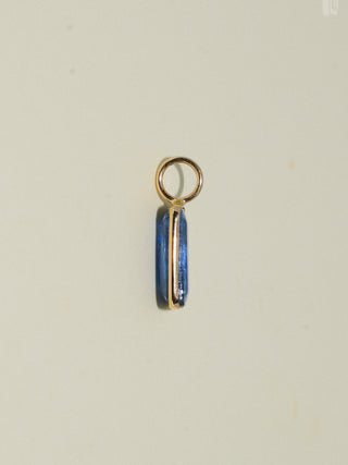Boardwalk Kyanite Baguette Cut Charm in Yellow 14k Gold