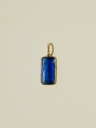 Boardwalk Kyanite Baguette Cut Charm in Yellow 14k Gold