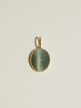 Creature Catseye Oval Cabochon Charm in Yellow 14k Gold