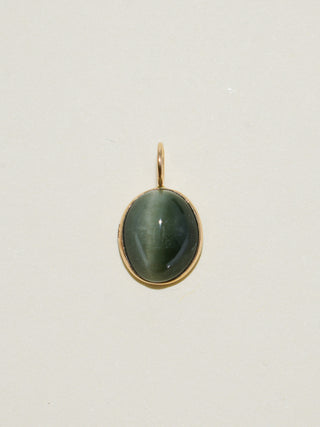 Prowl Catseye Oval Cabochon Charm in Yellow 14k Gold