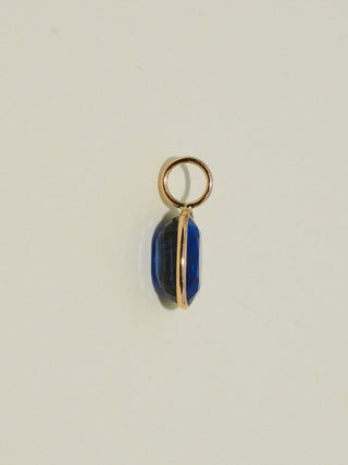 Tickled Kyanite Oval Cut Charm in Yellow 14k Gold