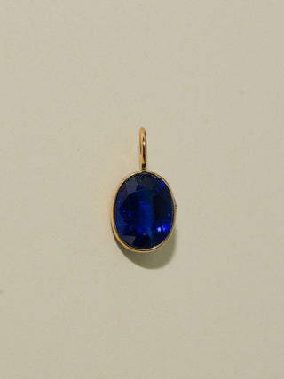 Tickled Kyanite Oval Cut Charm in Yellow 14k Gold