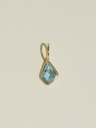 Beach Kite Aquamarine Special Cut Charm in Yellow 14k Gold