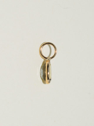 looming Zultanite Oval Cut Charm in Yellow 14k Gold