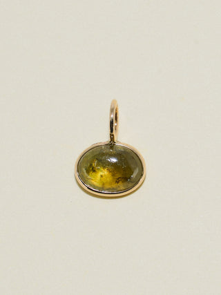 Lil Guy Grossular Garnet East to West Oval Cabochon Charm in Yellow 14k Gold