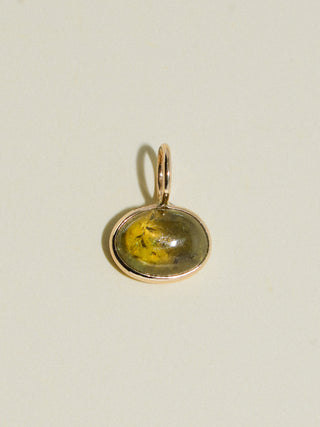 Lil Guy Grossular Garnet East to West Oval Cabochon Charm in Yellow 14k Gold