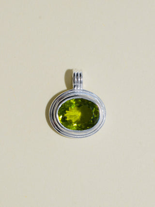Katherine Peridot Triple East to West Oval Cut Charm in Sterling Silver