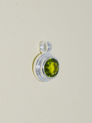 Katherine Peridot Triple East to West Oval Cut Charm in Sterling Silver