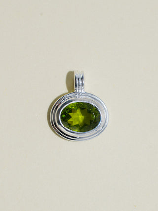 Slither Peridot Triple East to West Oval Cut Charm in Sterling Silver