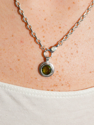 Poetry Peridot Triple Round Cut Charm in Sterling Silver