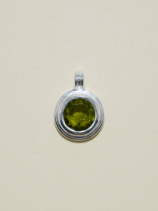 Poetry Peridot Triple Round Cut Charm in Sterling Silver