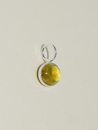 Croc Hunter Grossular Garnet East to West Oval Cabochon Charm in Sterling Silver