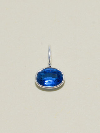 Starnight Kyanite East West Oval Cut Charm in Sterling Silver