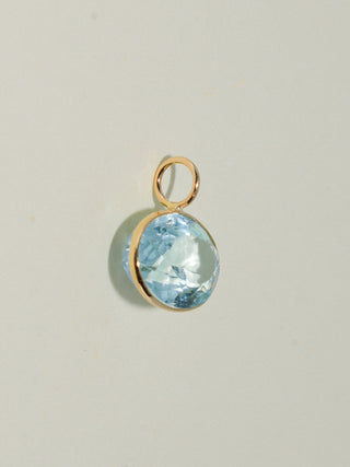 Coasting Aquamarine East West Oval Cut Charm in Yellow 14k Gold