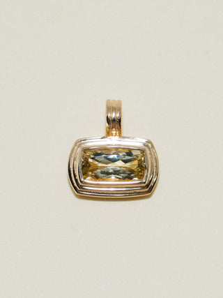 Fishing Hole Green Tourmaline Triple East West Can Cut Charm in Yellow 14k Gold