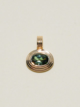 Botanical Green Tourmaline Triple East to West Oval Cut Charm in Yellow 14k Gold