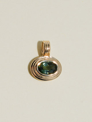 Botanical Green Tourmaline Triple East to West Oval Cut Charm in Yellow 14k Gold