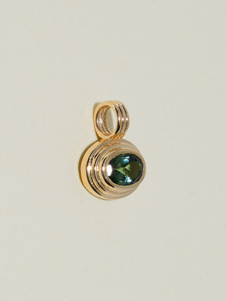 Botanical Green Tourmaline Triple East to West Oval Cut Charm in Yellow 14k Gold