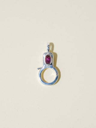 Comeria Garnet Jelly Lobby Clasp in Sterling Silver