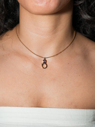 Comeria Garnet Lobby Clasp in Yellow 14k Gold