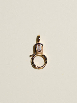 White Diamond Lobby Clasp in Yellow 14k Gold