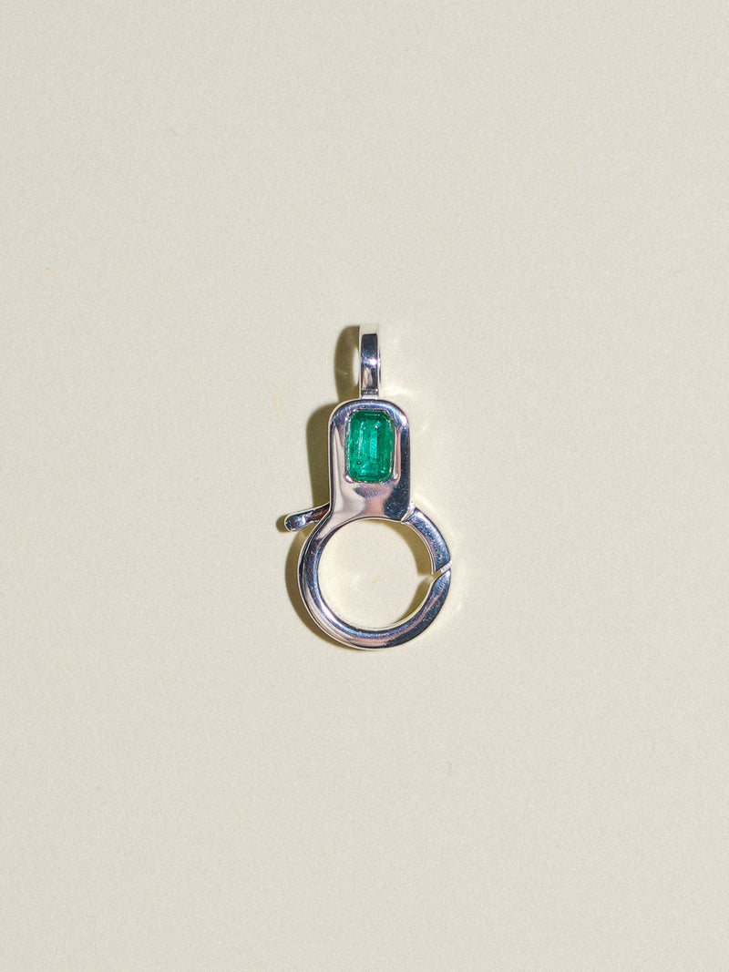 Emerald Lobby Clasp in Sterling Silver