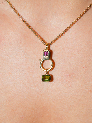 Comeria Garnet Lobby Clasp in Vermeil