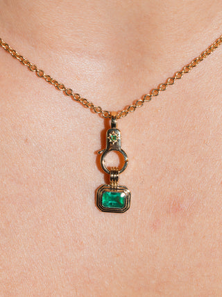 Emerald Estrella Mini Lobby in Yellow 14k Gold