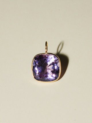 Party Punch Pink Amethyst Cushion Cut Charm in Yellow 14k Gold