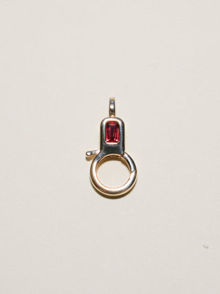 Garnet Lobby Clasp in Yellow 14k Gold