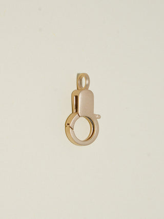 Blue Sapphire Lobby Clasp in Satin Yellow 14k Gold
